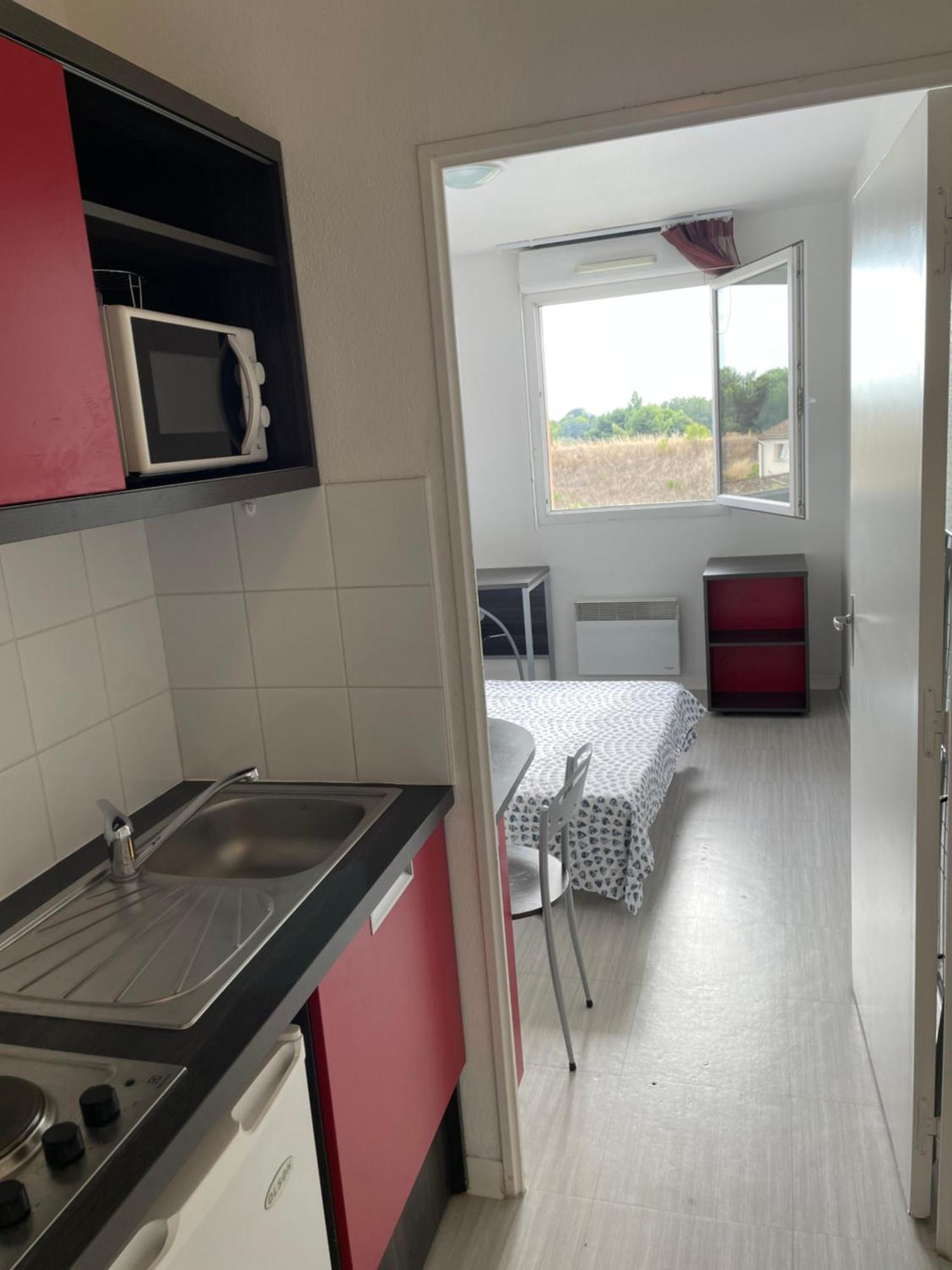 Joli Appartement Sur เอ็ก-ซอง-โพรวองซ์ ภายนอก รูปภาพ