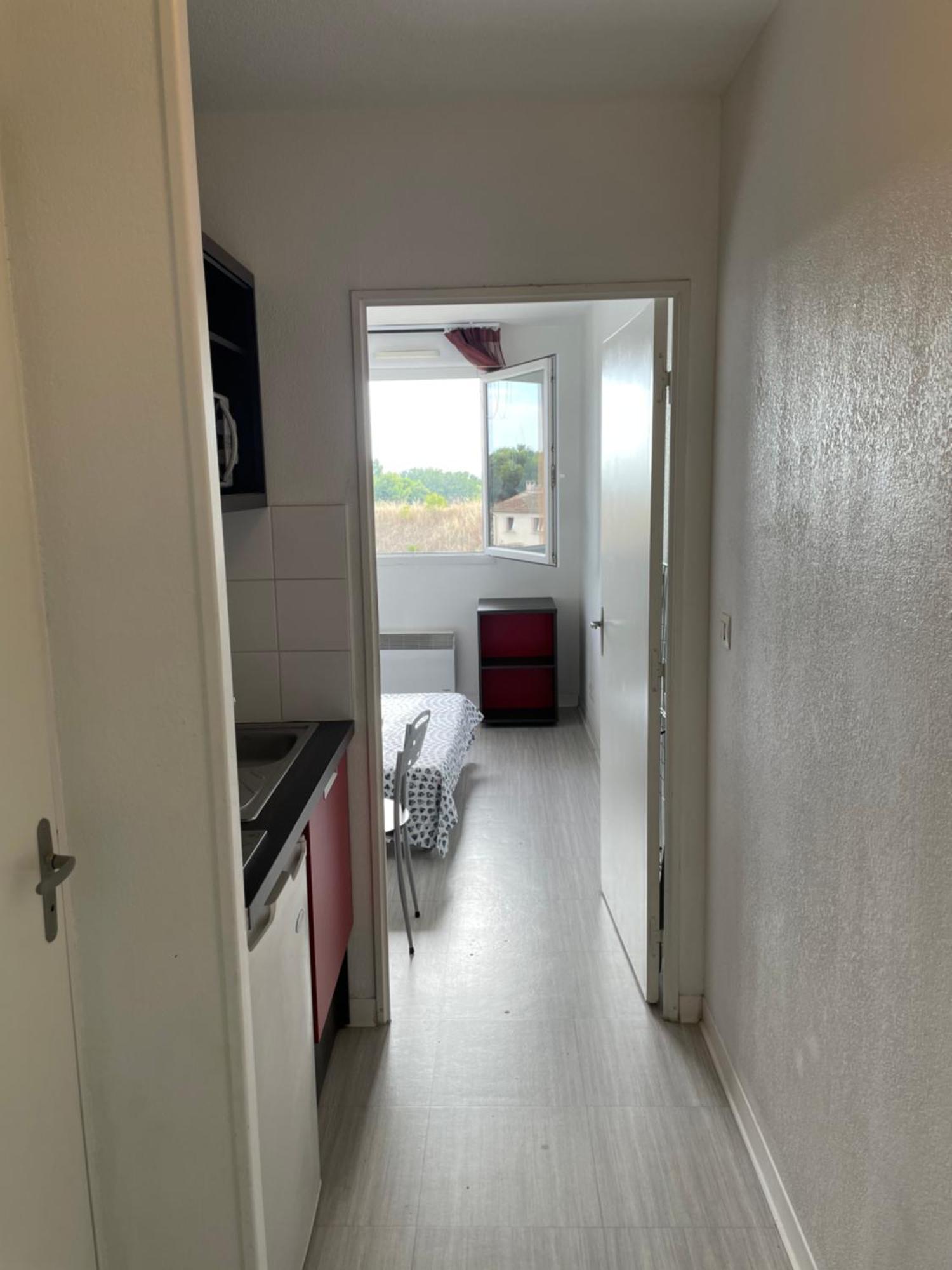 Joli Appartement Sur เอ็ก-ซอง-โพรวองซ์ ภายนอก รูปภาพ