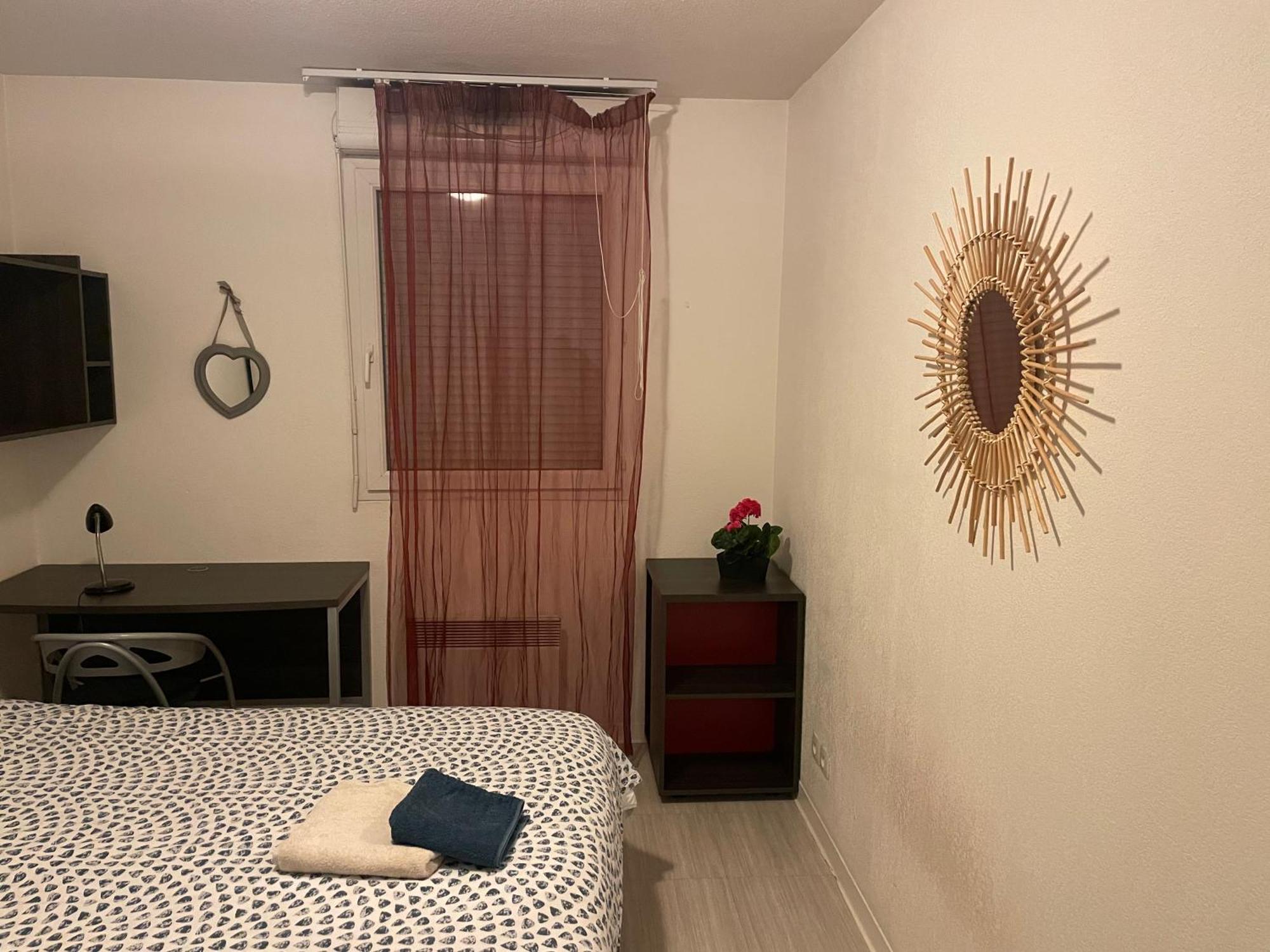 Joli Appartement Sur เอ็ก-ซอง-โพรวองซ์ ภายนอก รูปภาพ